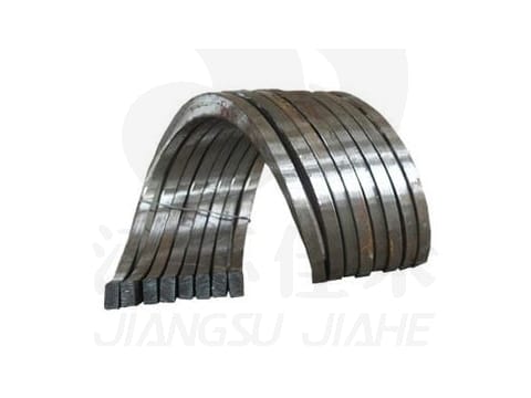 大內孔螺旋葉片